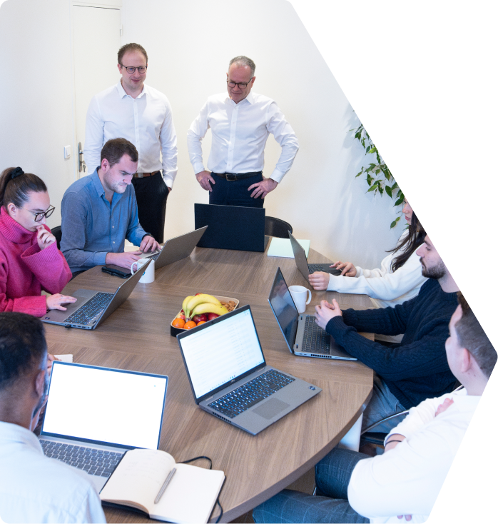 image de 6 experts comptable en réunion